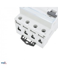 Wyłącznik różnicowoprądowy AC 4P 25A 30mA Schelinger - Bezpieczeństwo Wyłącznik różnicowoprądowy AC 4P 25A 30mA Schelinger - Bezpieczeństwo