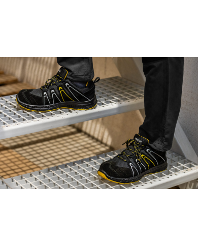 Półbut MARCUS LOW S1 roz. 44 - Bezpieczeństwo i Komfort STALCO