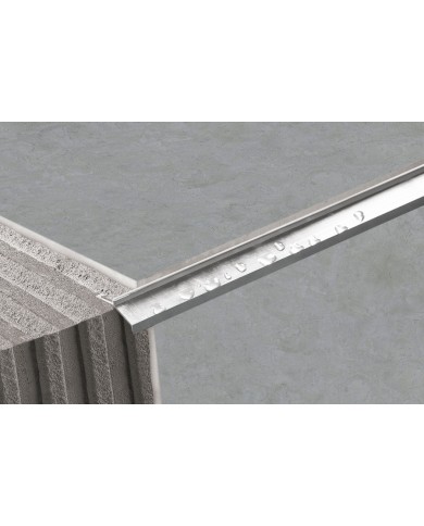 Balkonowy profil okapowy aluminiowy 2,5m Brązowy - Anoda Balkonowy profil okapowy aluminiowy 2,5m Brązowy - Anoda